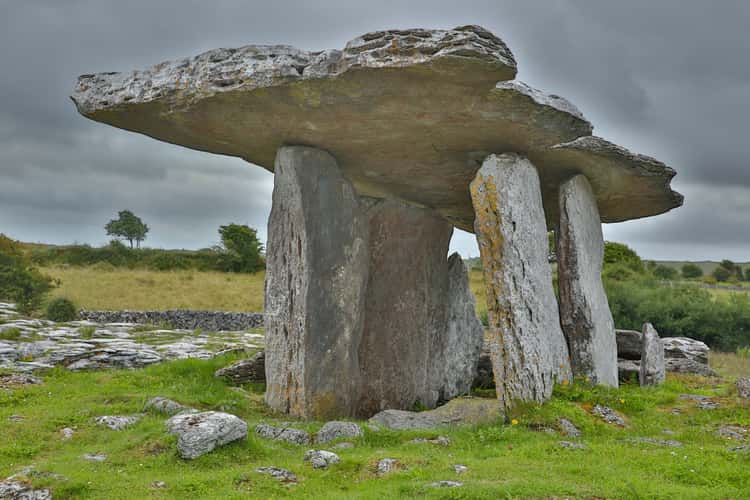 Poulnabrone Dolmen