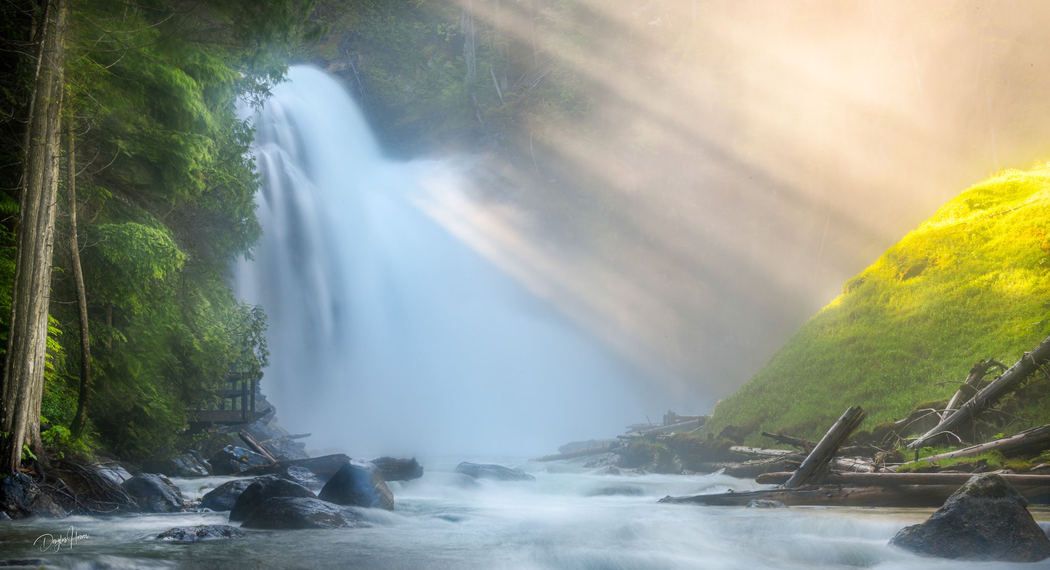 Rainbow Falls, Canada