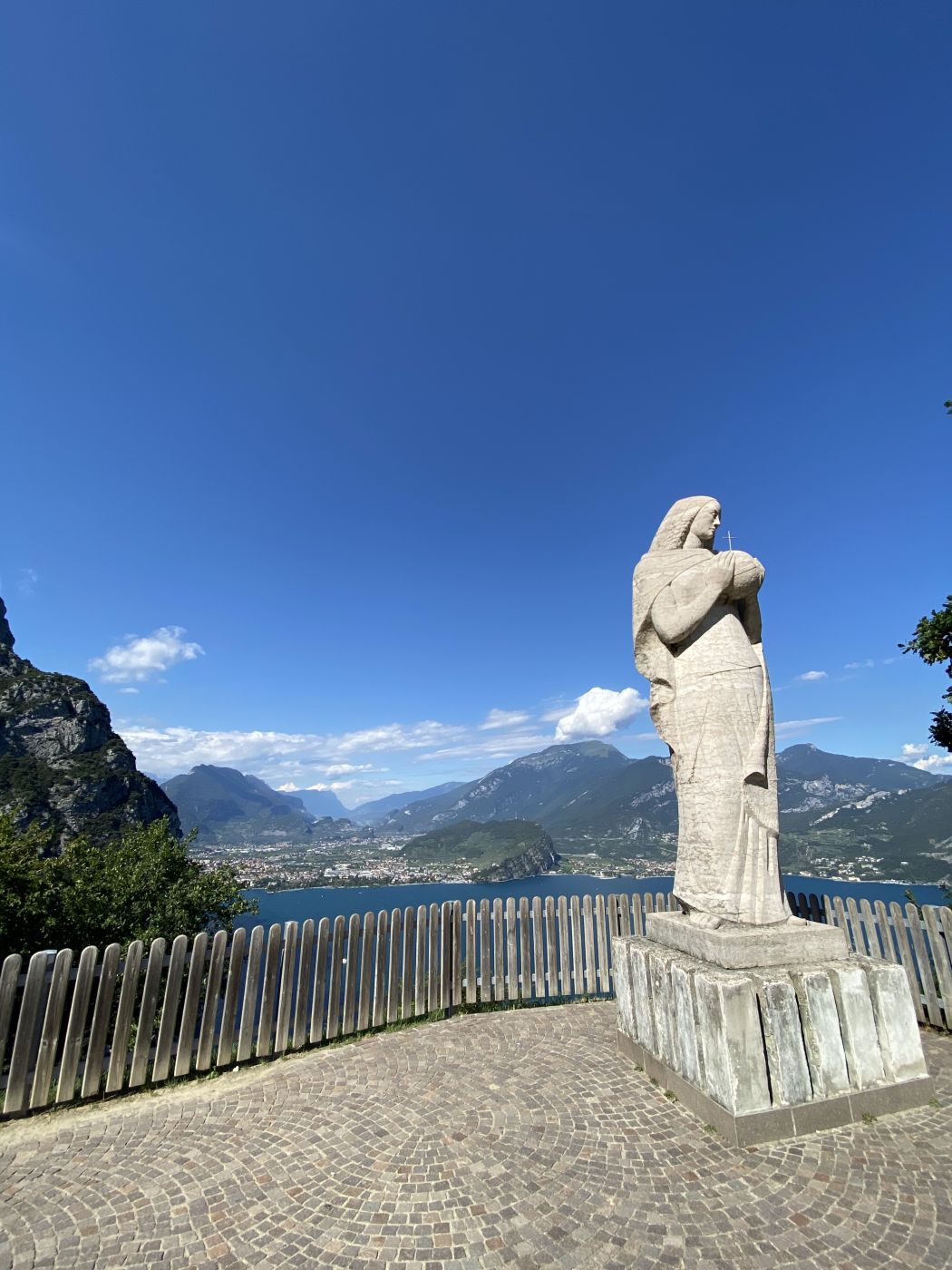 Regina Munda, Pregasina, Italy