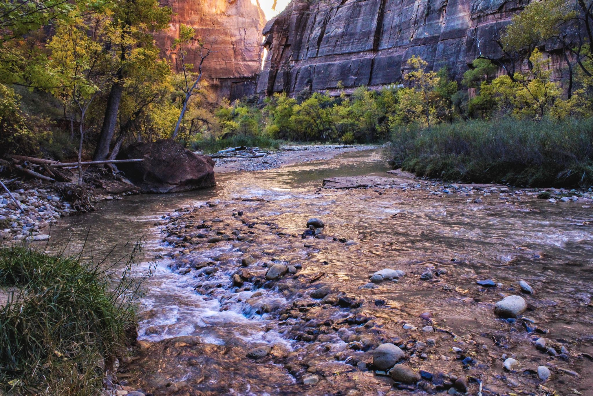 Riverside Walk, USA