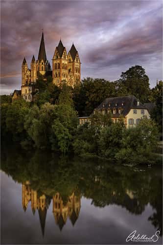 St. Nepomuk & Cathedral of Limburg a. d. Lahn