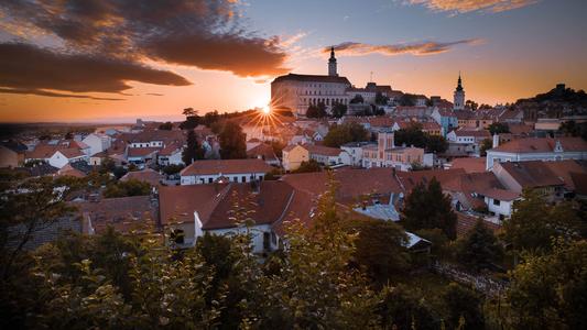 Sunset in the garden with the view of Mikulov castle.