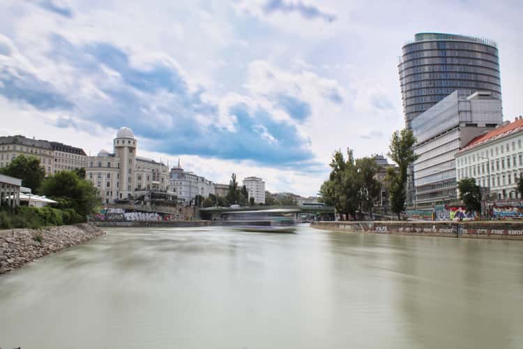 Urania am Donaukanal