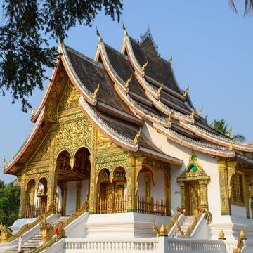 Wat May temple, Lao