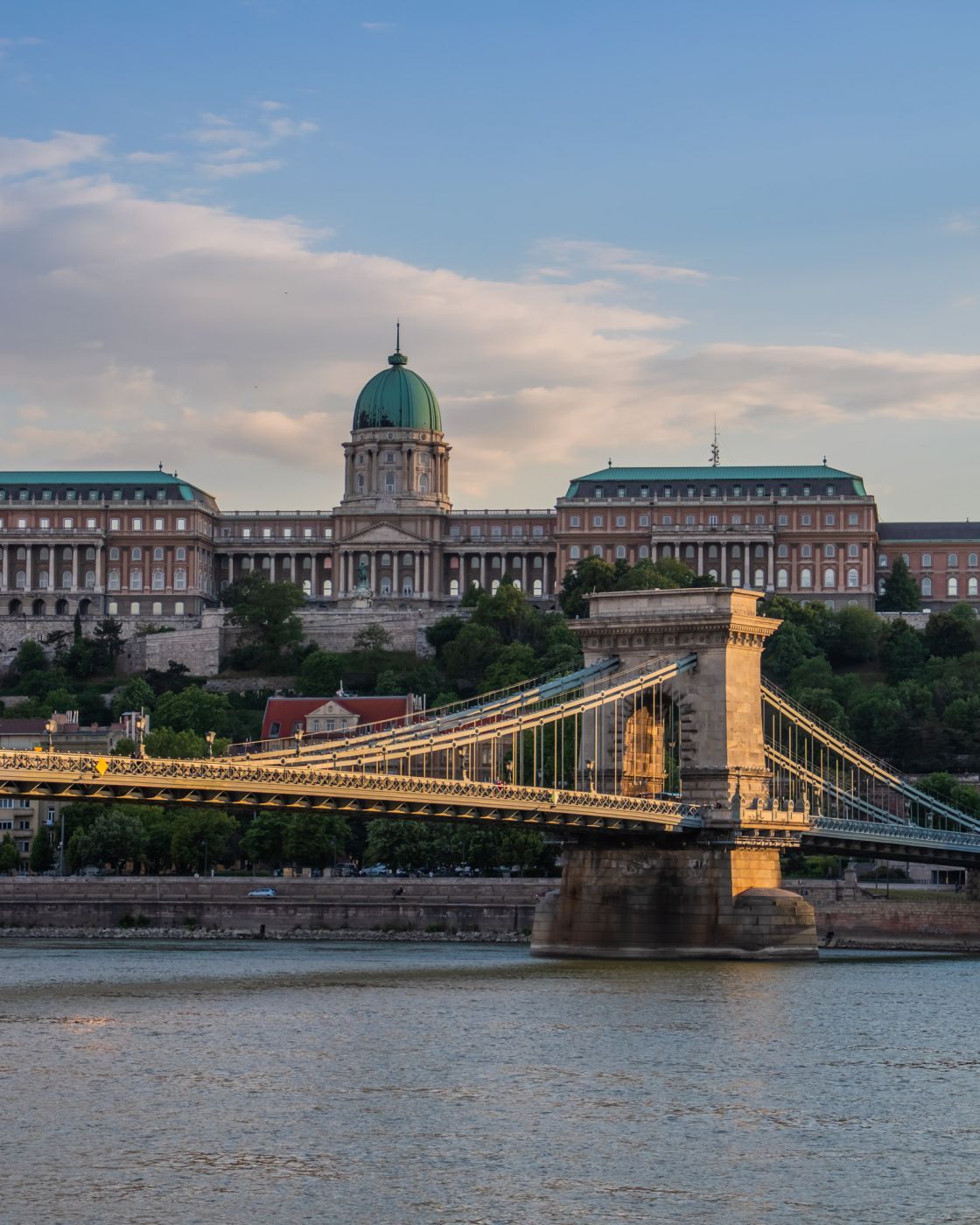 Buda Castle and Chain Bridge, Budapest, Hungary