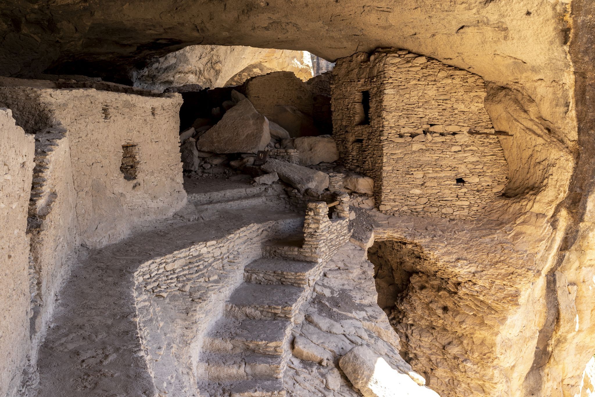 Gila Cliff Dwellings, USA