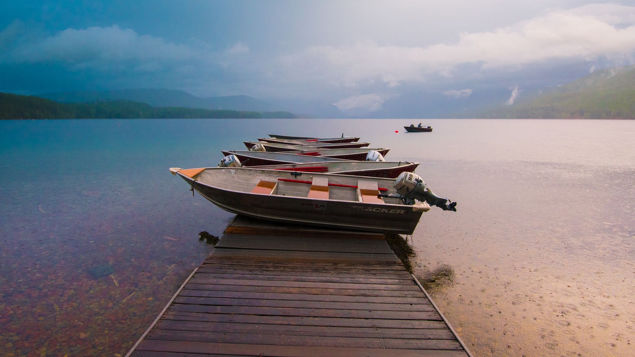 Lake MacDonald Pier, USA