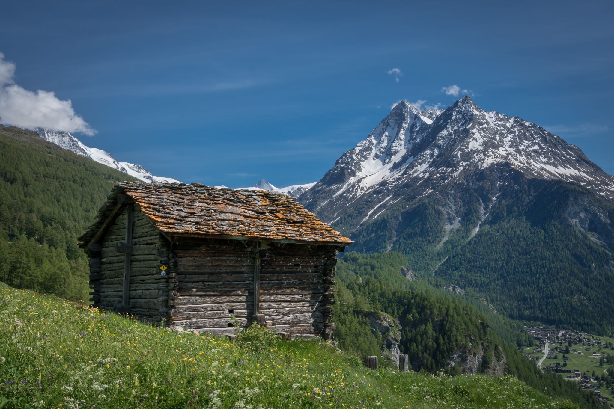 Les Mareni, La Sage, Switzerland