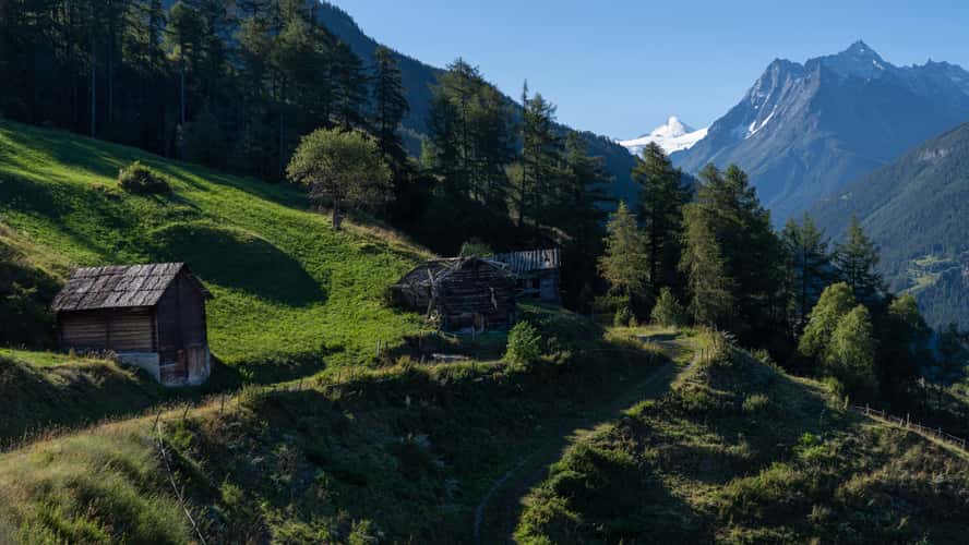 near les contamines