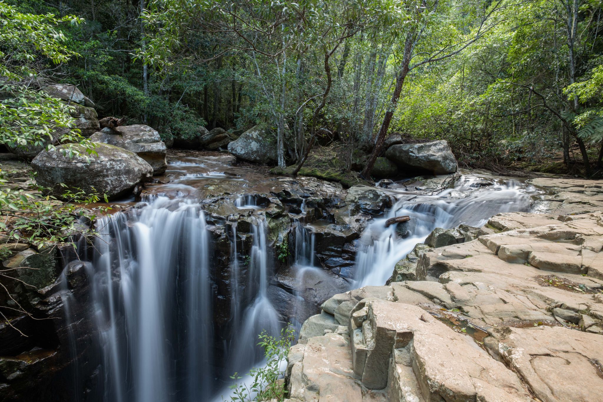Rainbow falls, Australia