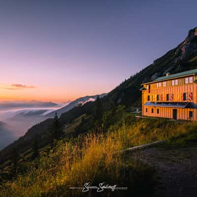 Stripsenjochhaus, Austria