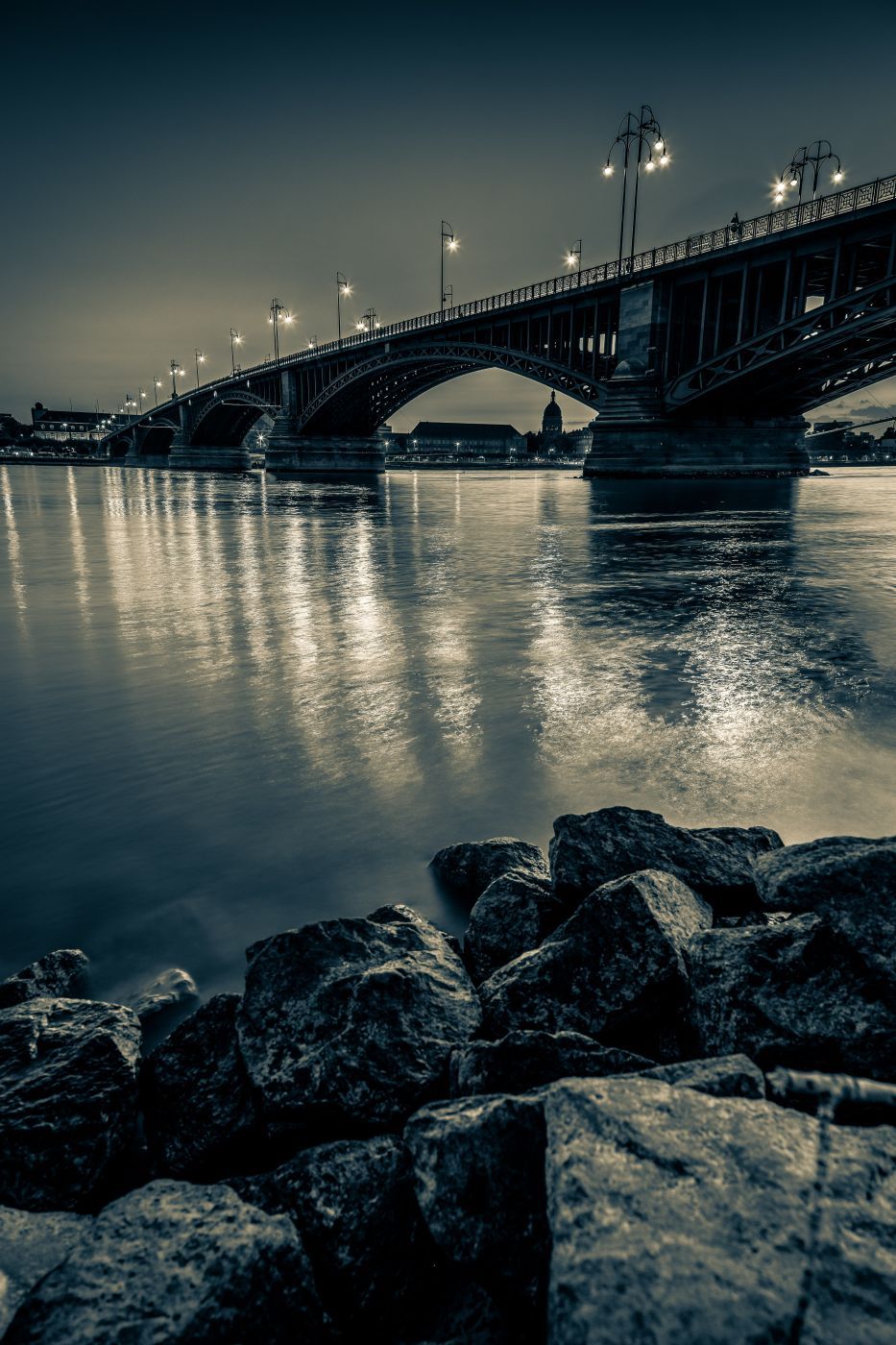 Theodor-Heuss-Bridge, Mainz, Germany