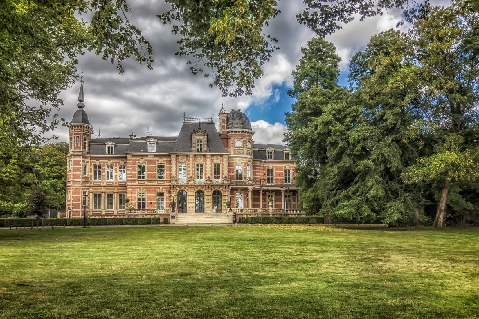 Unique Castle In Province Of Antwerp Kasteel Van Brasschaat Eventonline ...