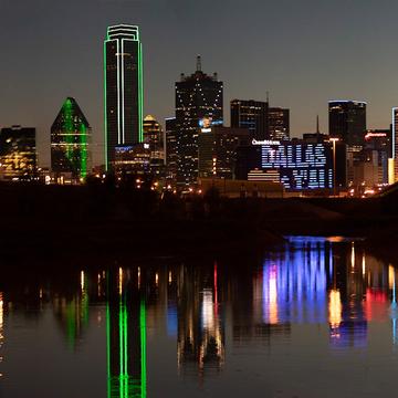 Dallas skyline from Trinity River levy, USA