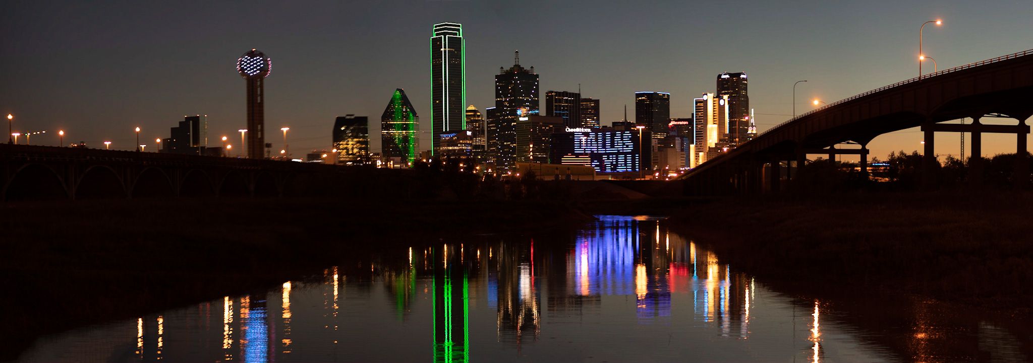 Dallas skyline from Trinity River levy, USA