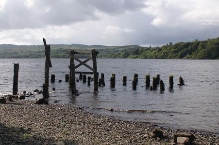 Derelict jetty at Portsonnachon