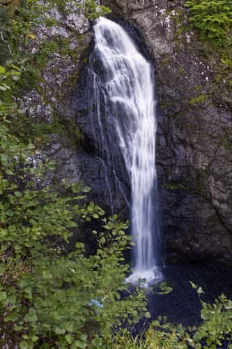 Foyers Falls