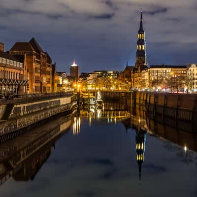 Hafencity (view from Wandrahmsteg), Hamburg, Germany