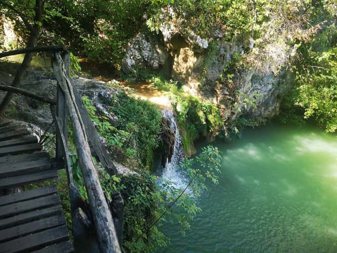 Hotnitsa Waterfall & Canyon