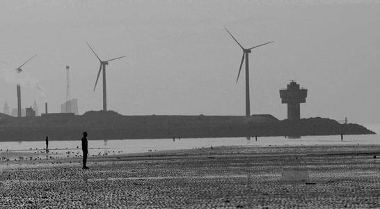 Iron men and Seaforth docks
