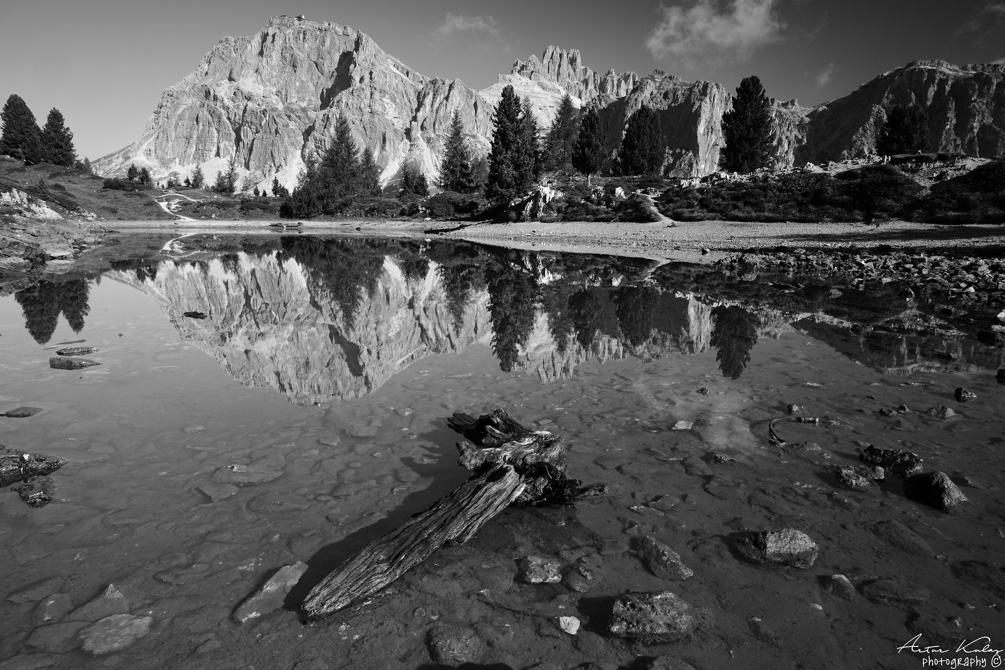 Lago di Limides, Italy