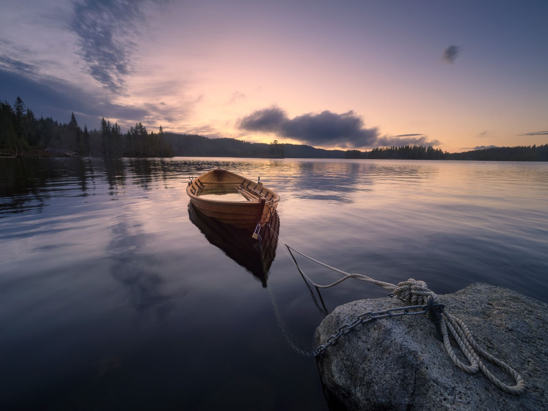 Øyangen lake, Ringerike, Norway