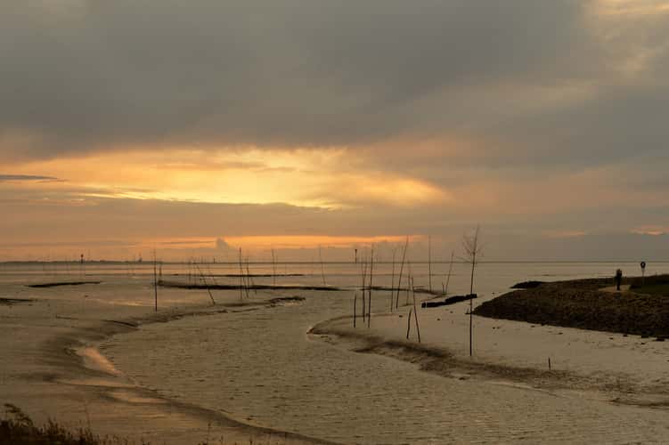 Wremen Sluice / Cutter Harbour