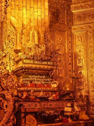 BOTATAUNG PAGODA
