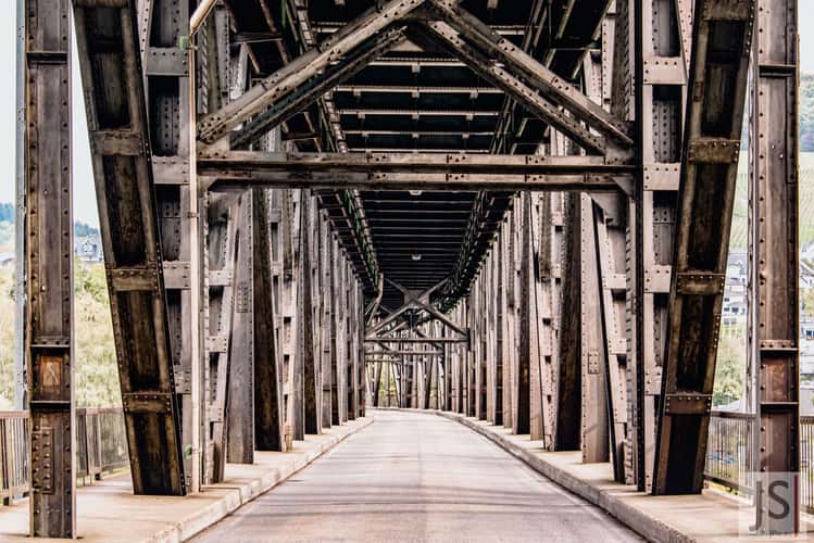 Doppelstockbrücke Alf-Bullay