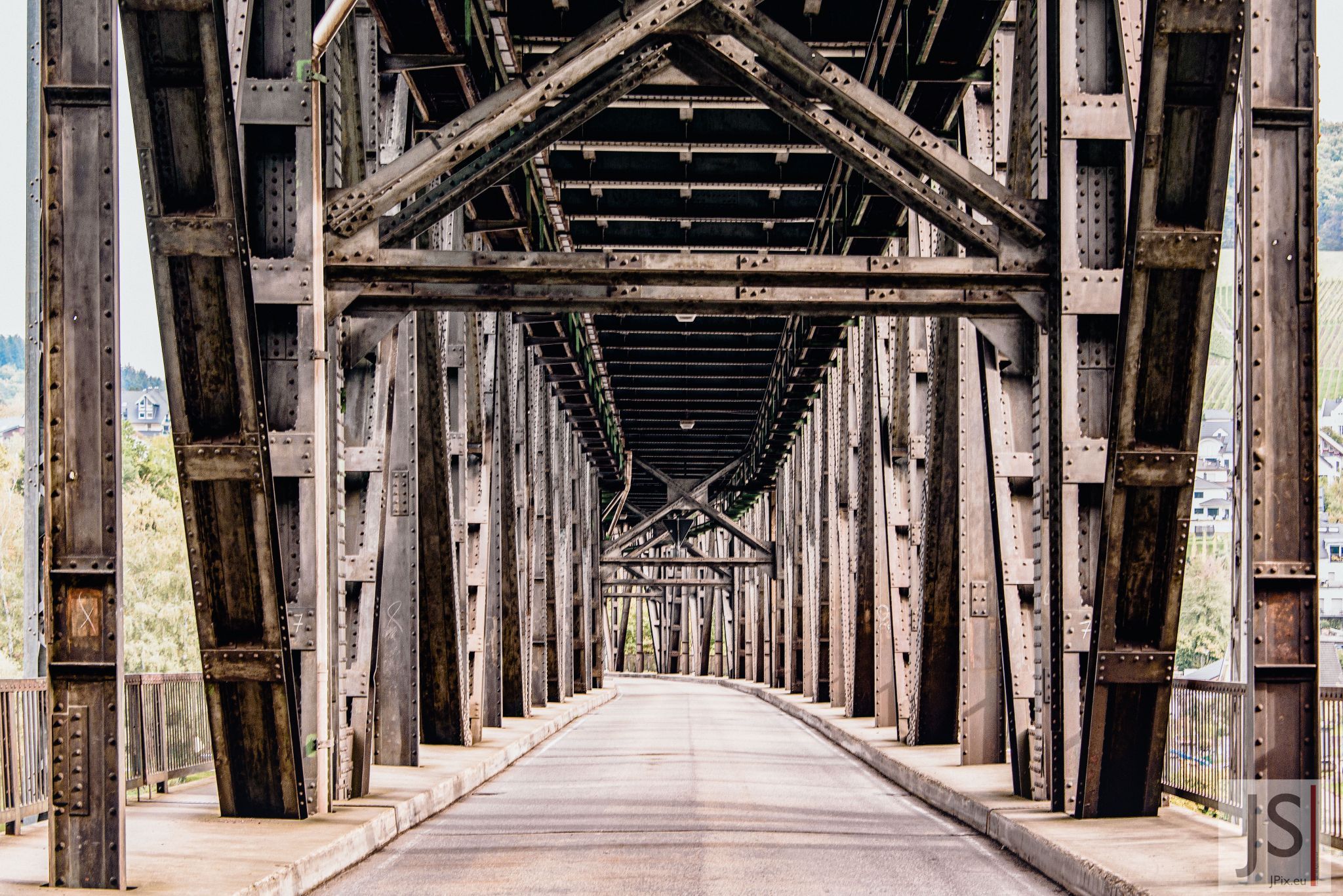 Doppelstockbrücke Alf-Bullay, Germany