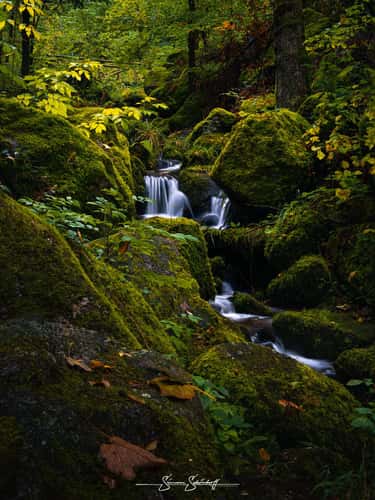 Gaishöll Waterfalls