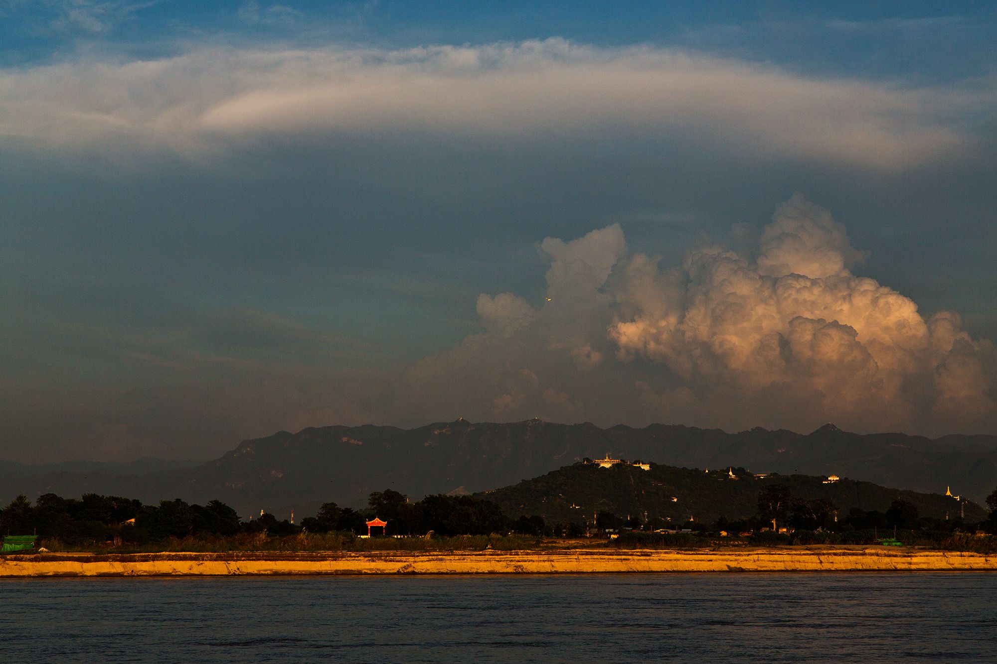 Mingun, Myanmar