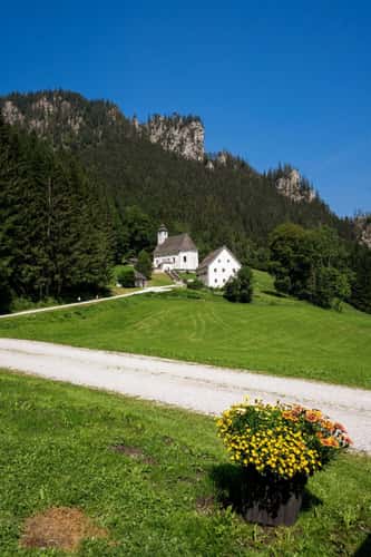 Mountaineers cemetery Johnsbach