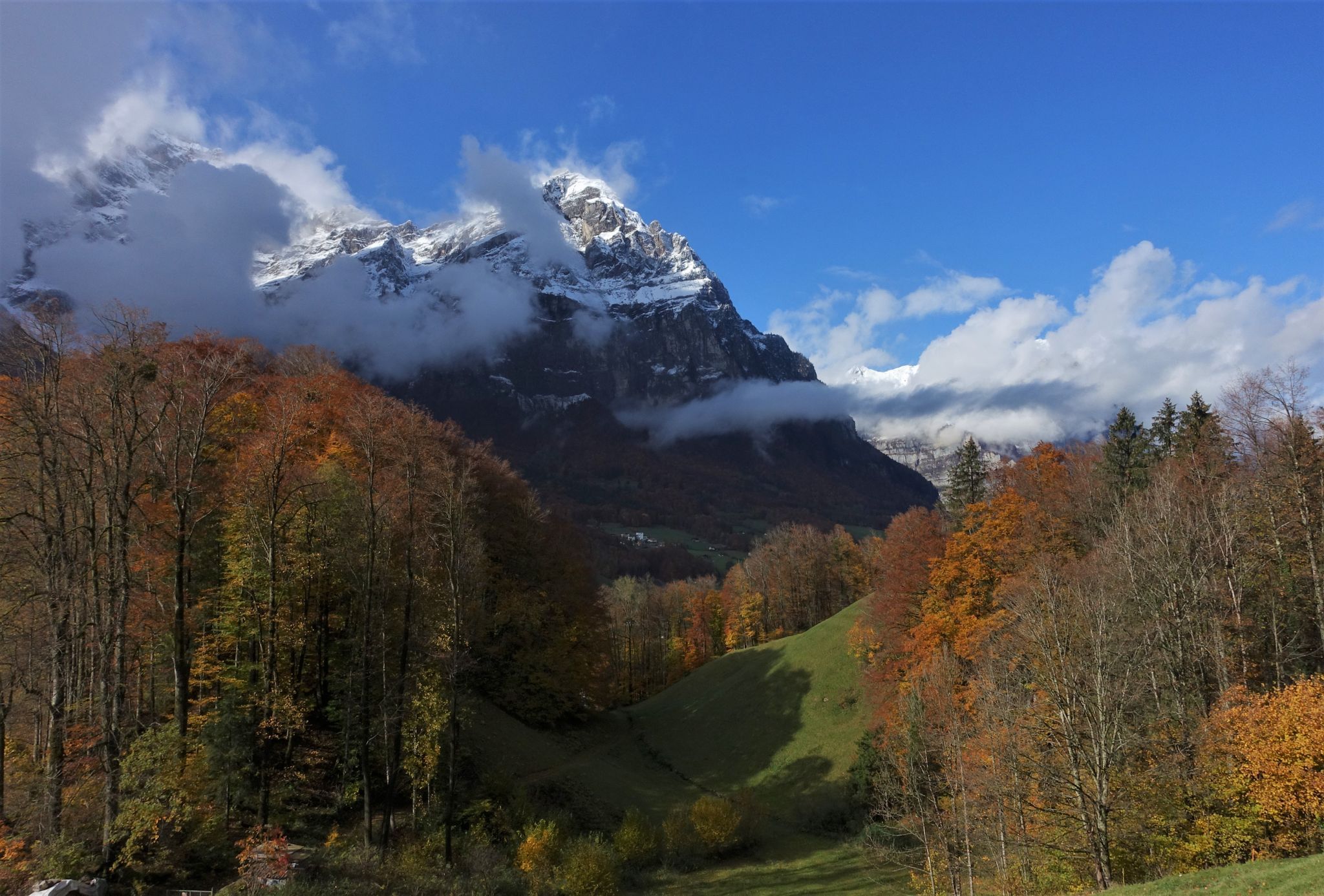 View on Mitlödi/GL, Switzerland