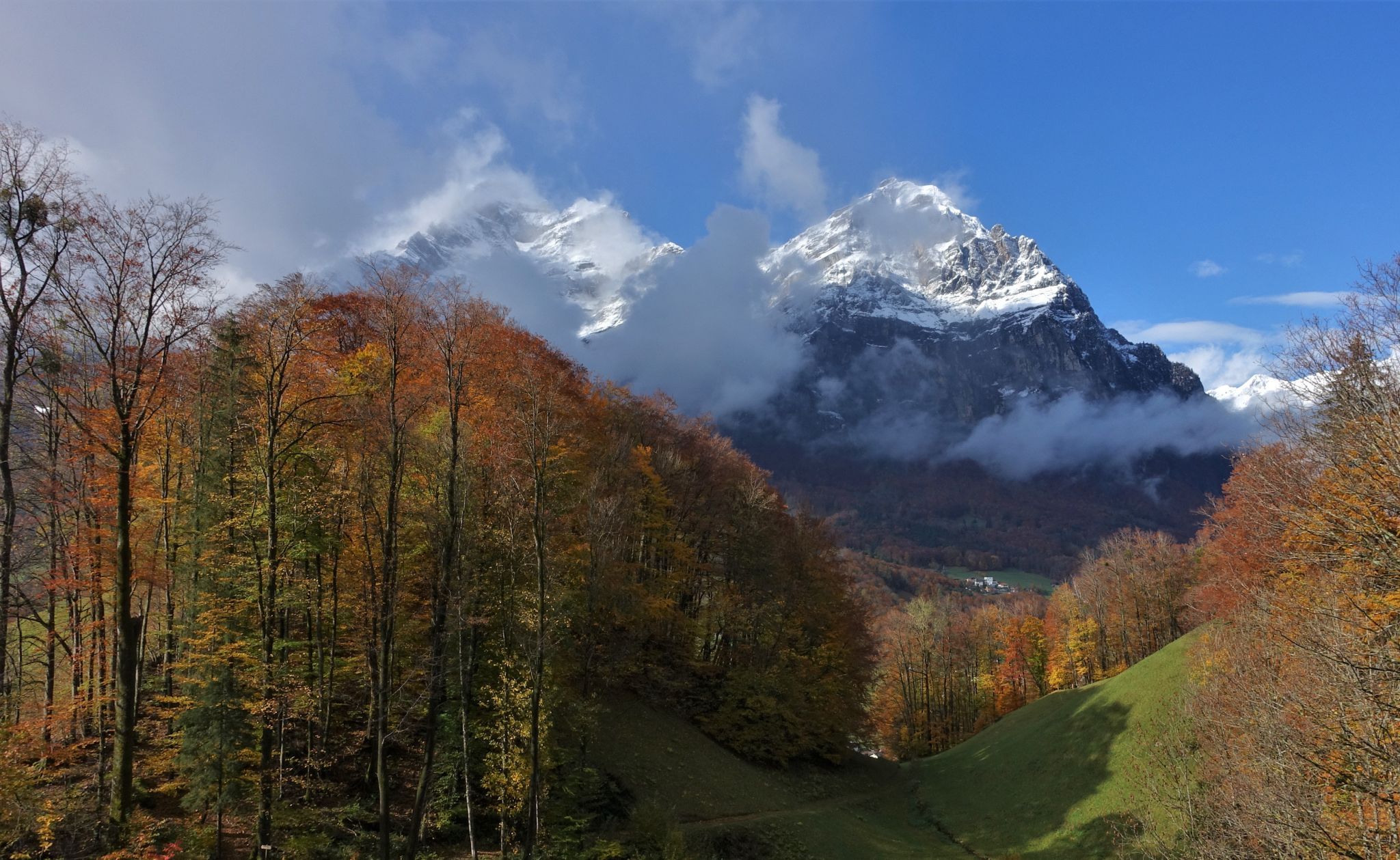 View on Mitlödi/GL, Switzerland