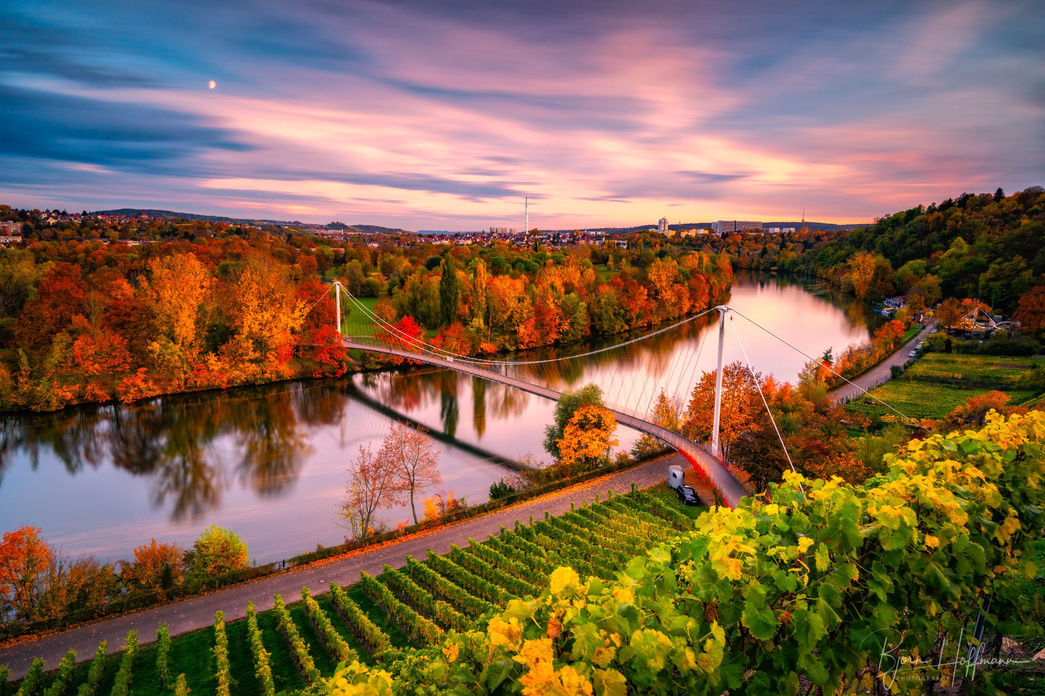 View onto Neckar and Max-Eyth-Steg, Germany