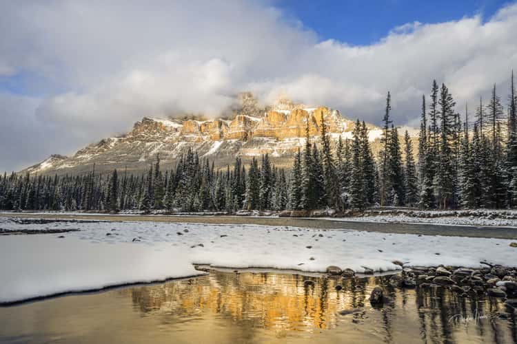 Castle Mtn Junction