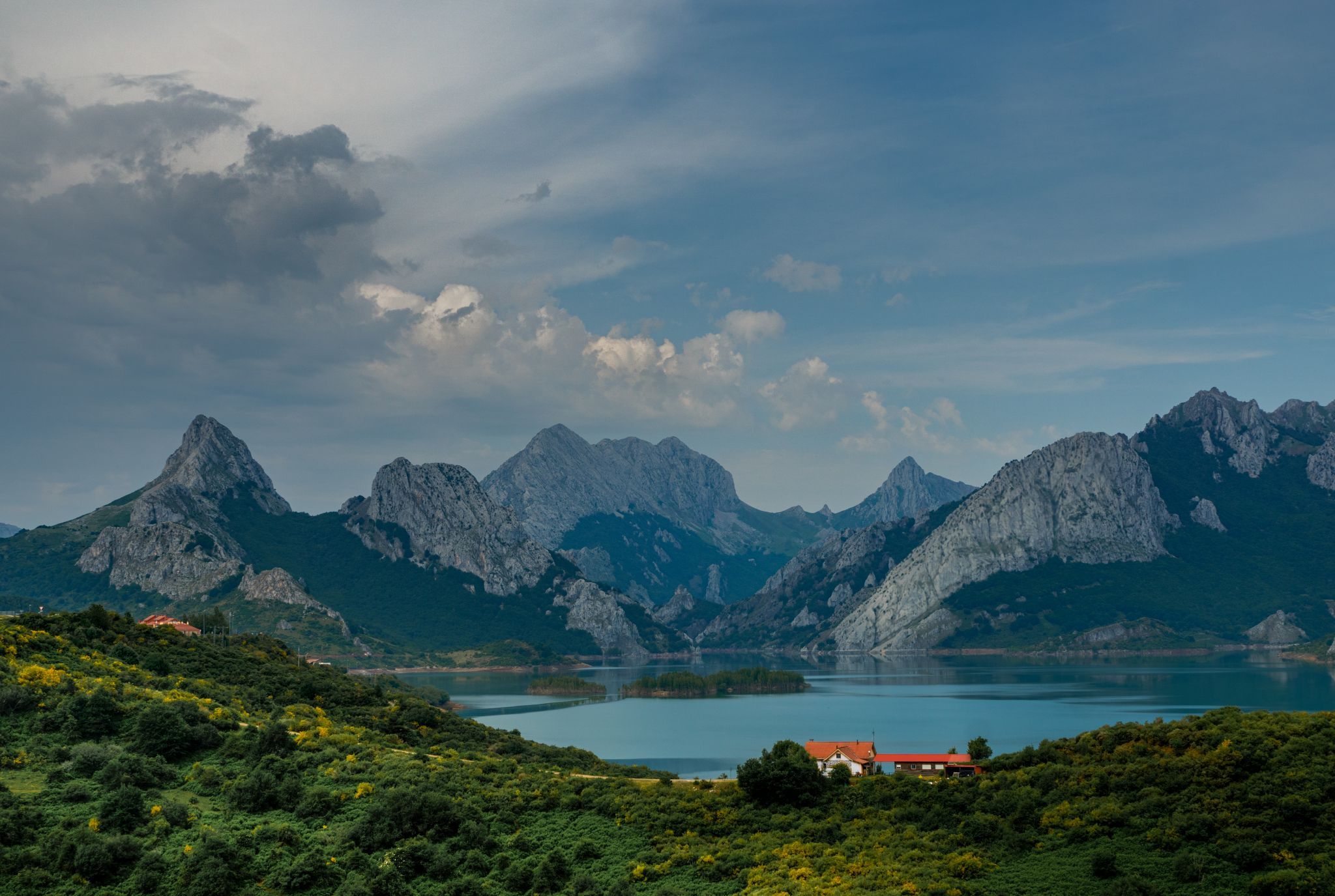 Embalse de Riaño, Spain