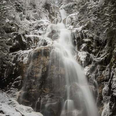 Kay Falls, Canada