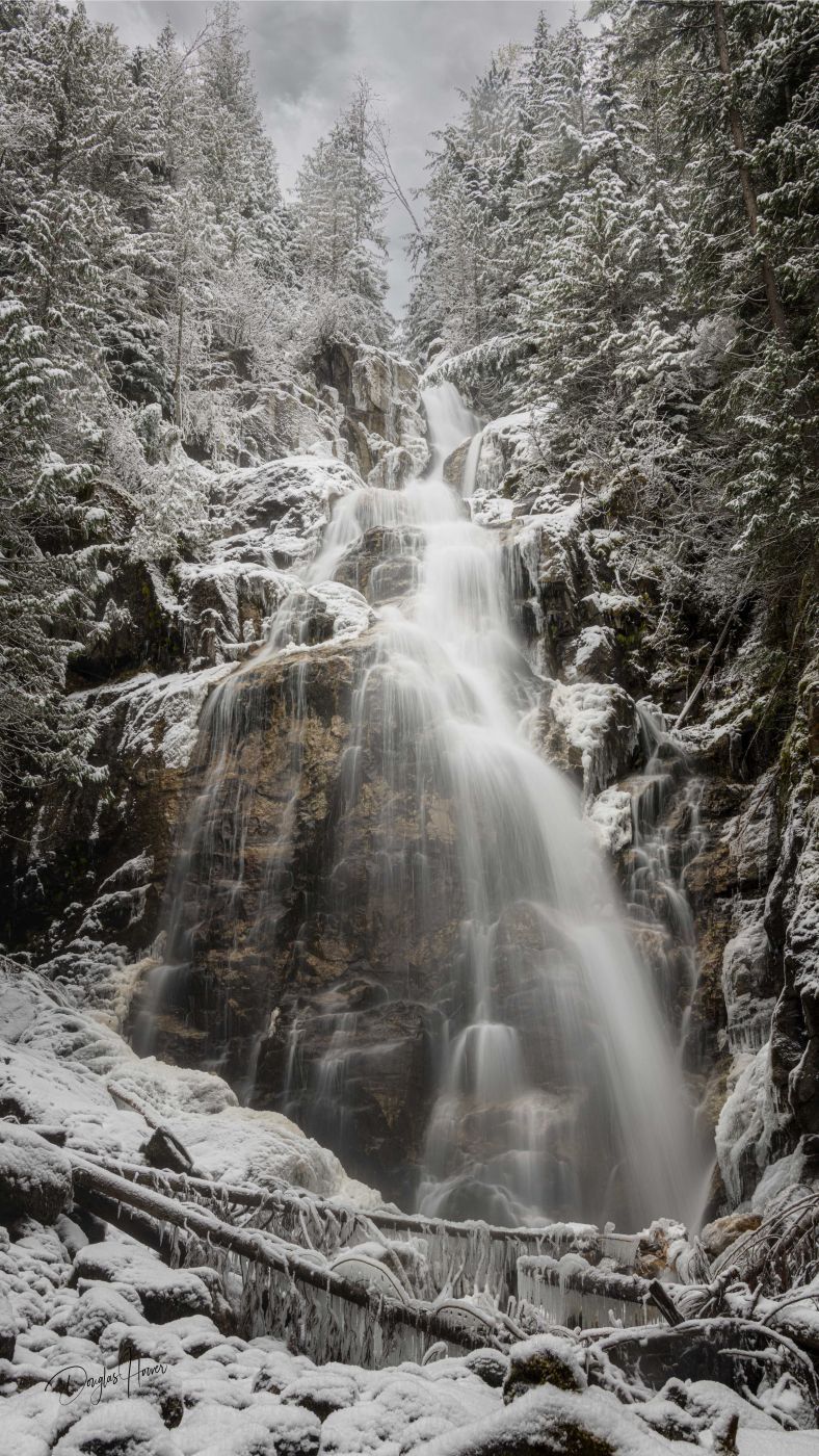 Kay Falls, Canada