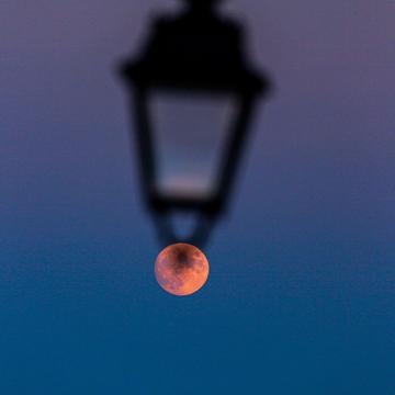 Moonlight Lantern, Greece