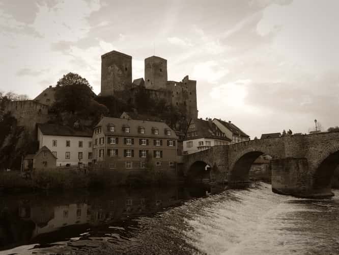 Runkel Castle above the Lahn