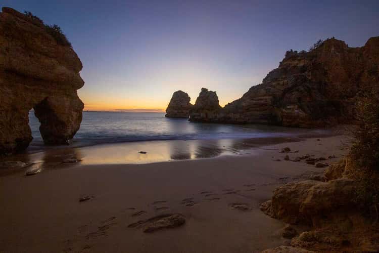 The cliffs of the Ponta da Piedade Sunrise