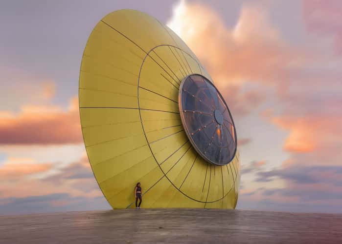 The Eye of the Sun, Ashdod