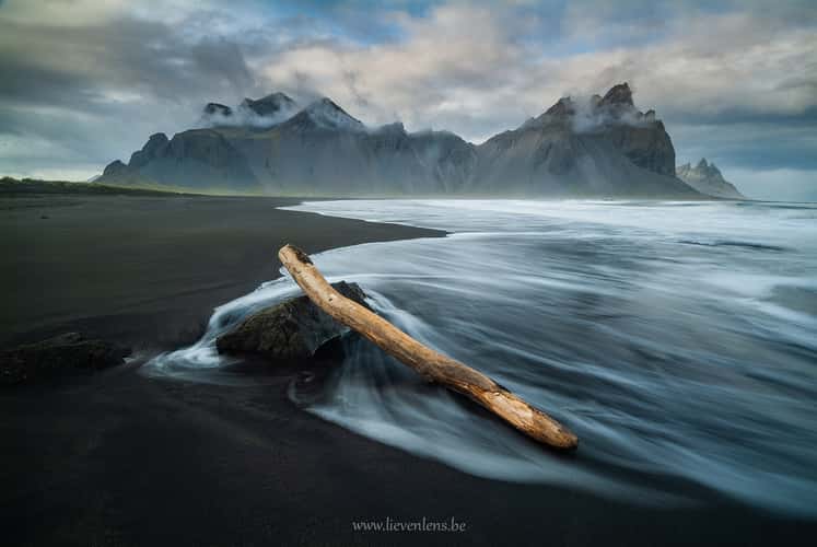 Vestrahorn from the beach, Stokkness