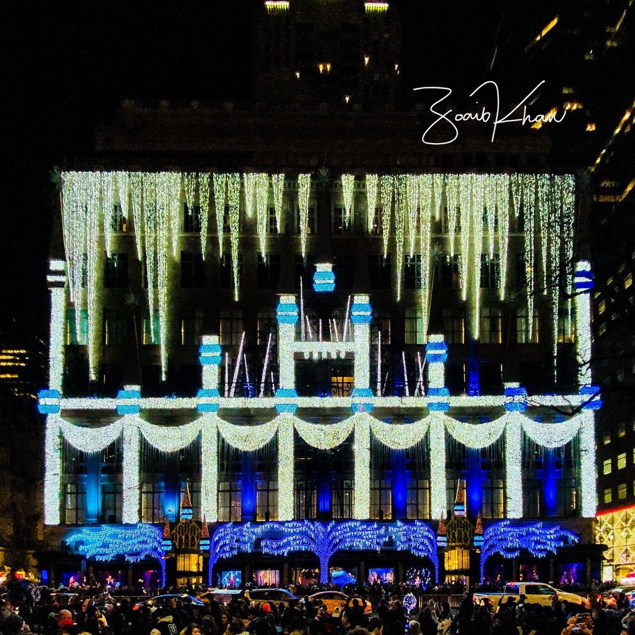 Windows of Saks NY, USA