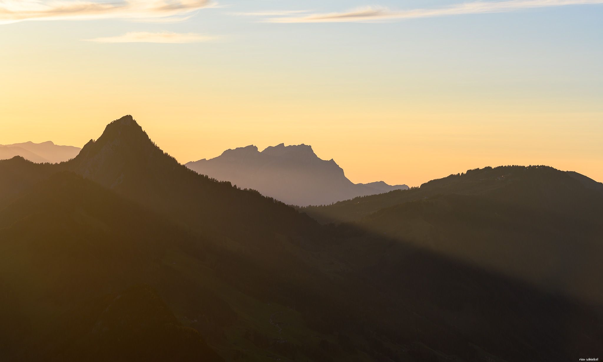 Zwüschet Mythen, Switzerland