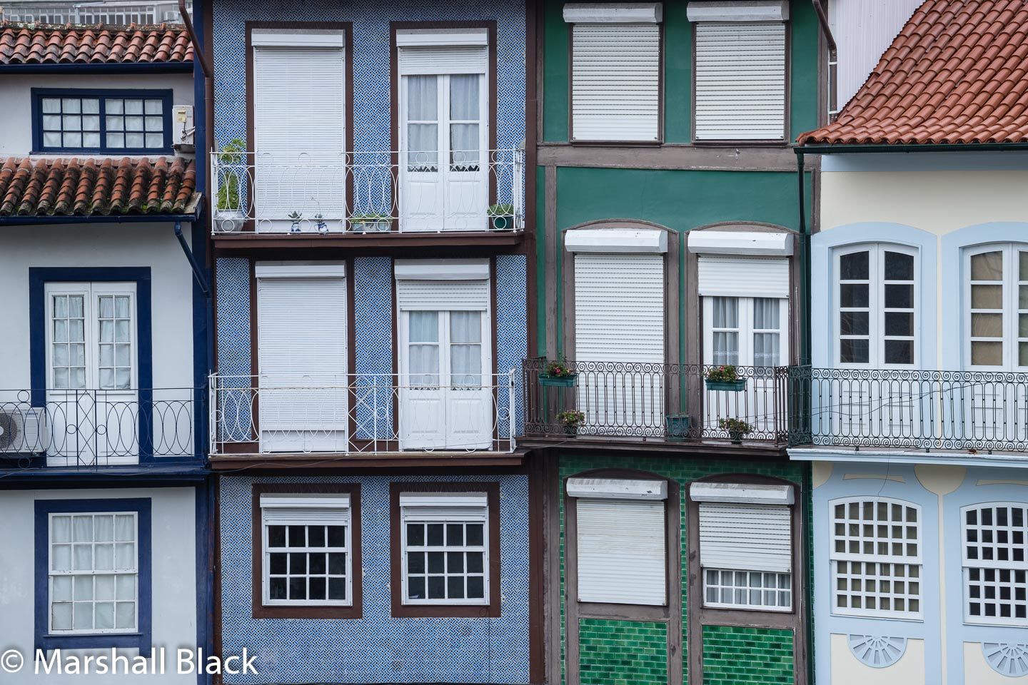 Alameda de São Dâmaso Post Office & Architecture, Portugal