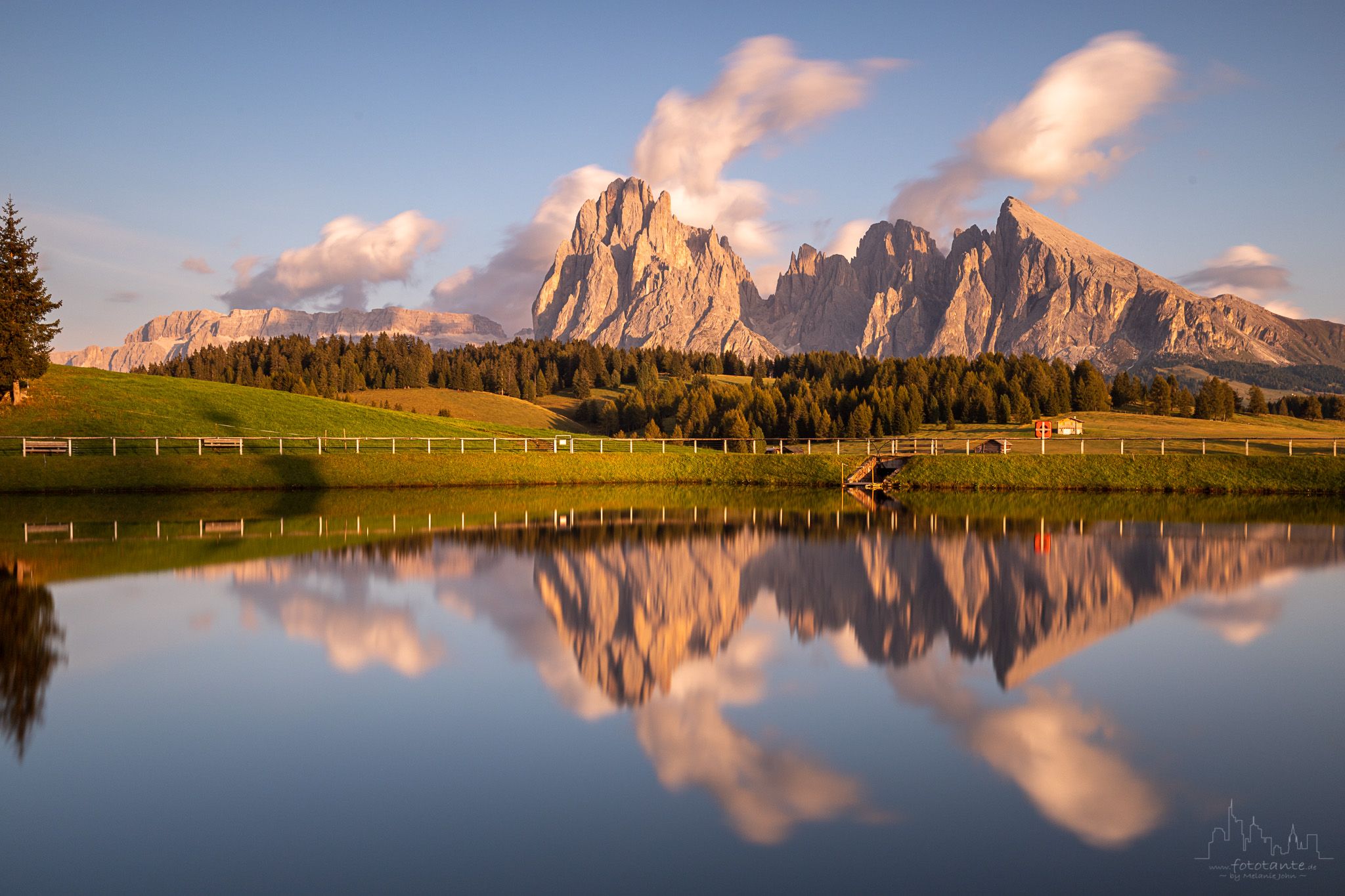 Alpe di Siusi / Seiser Alm next to Sporthotel Sonne, Italy
