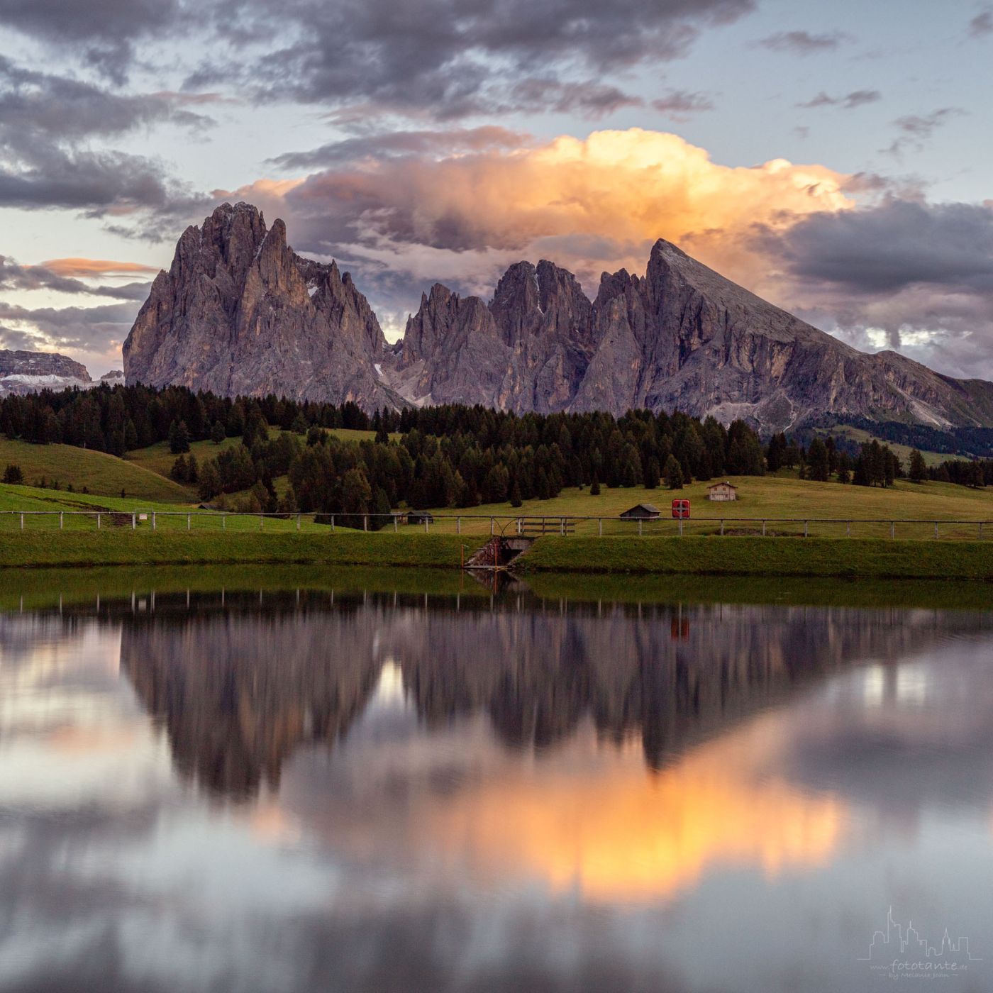 Alpe di Siusi / Seiser Alm next to Sporthotel Sonne, Italy